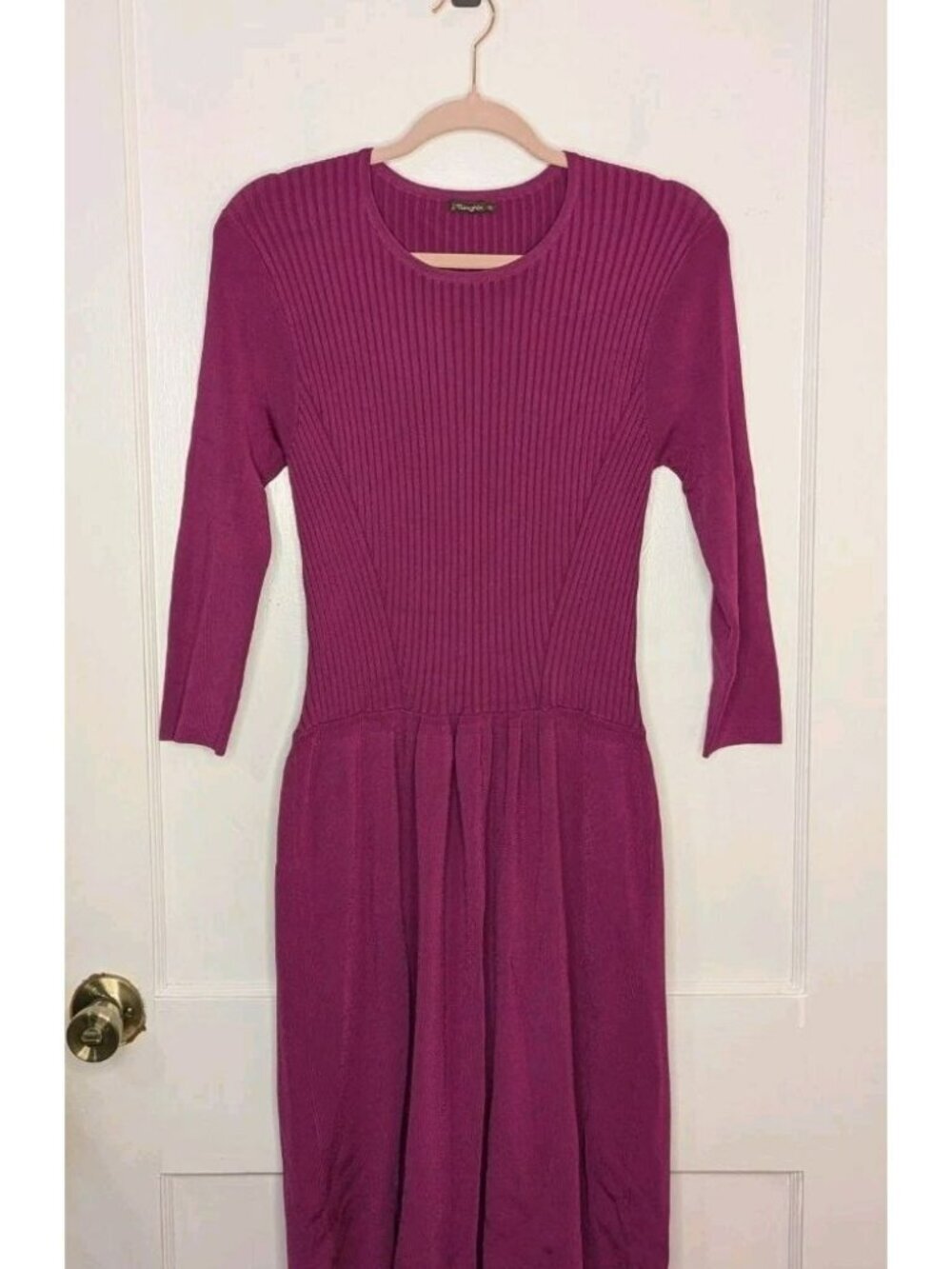 J.McLaughlin Magenta Ribbed Knit Flare Dress XS Long Sleeve Pleated Pink Purple
